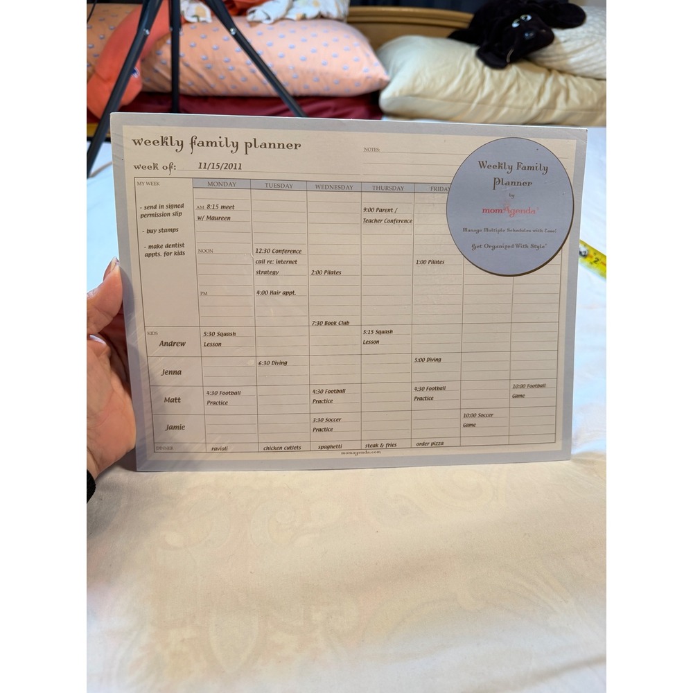 momAgenda Weekly Family Planner Pad Undated Desktop Schedule Organizer Blue